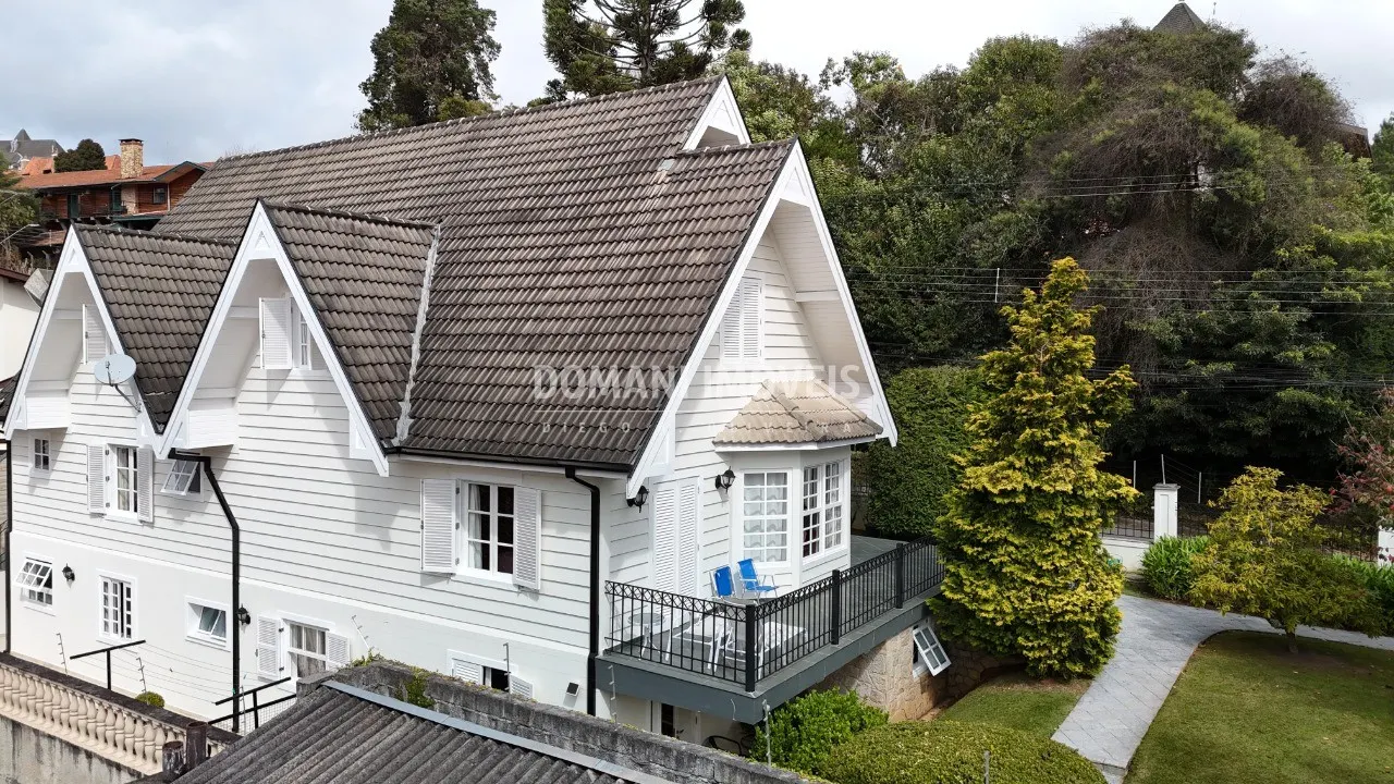 Casa à venda de 600 m² em Campos do Jordão, SP, Brasil