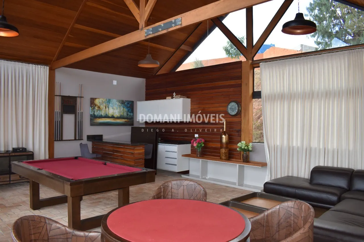Casa à venda de 1.820 m² em Campos do Jordão, SP, Brasil