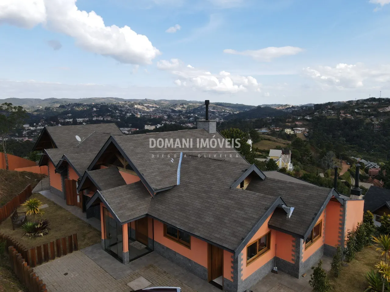 Casa à venda de 1.820 m² em Campos do Jordão, SP, Brasil