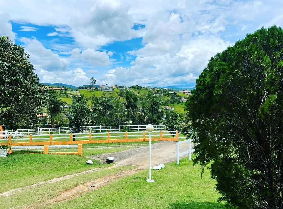 Chácara à venda de 2 ha em Igaratá, SP, Brasil