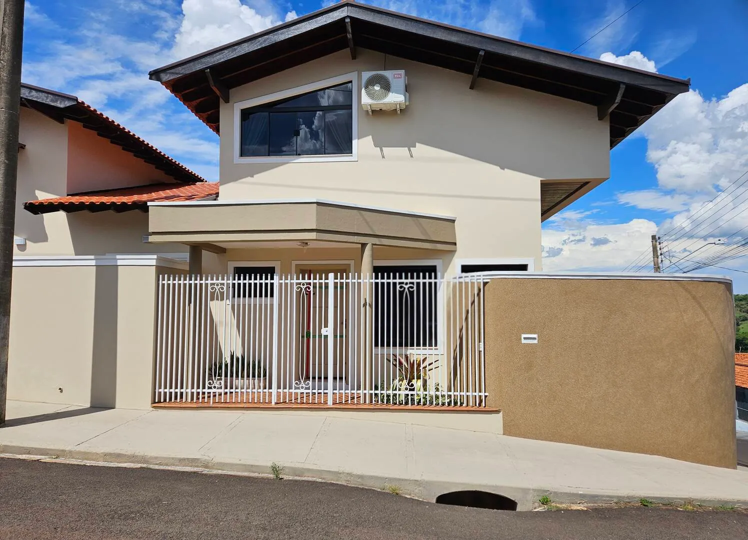 Casa à venda de 257 m² em Piraju, SP, Brasil