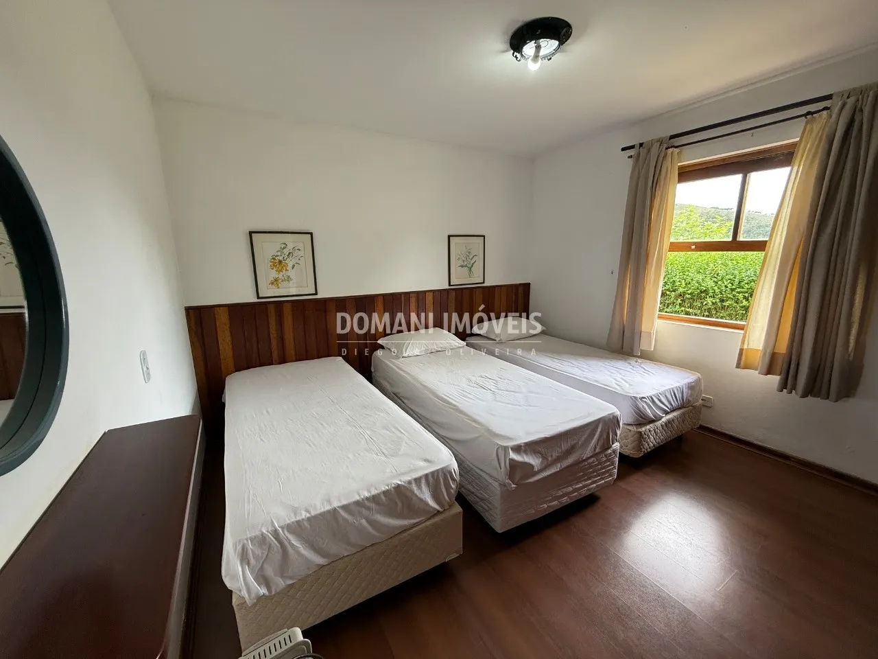 Casa à venda de 5.830 m² em Campos do Jordão, SP, Brasil