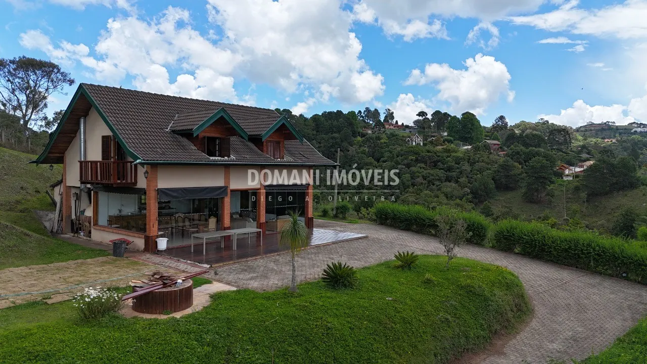 Casa à venda de 5.830 m² em Campos do Jordão, SP, Brasil