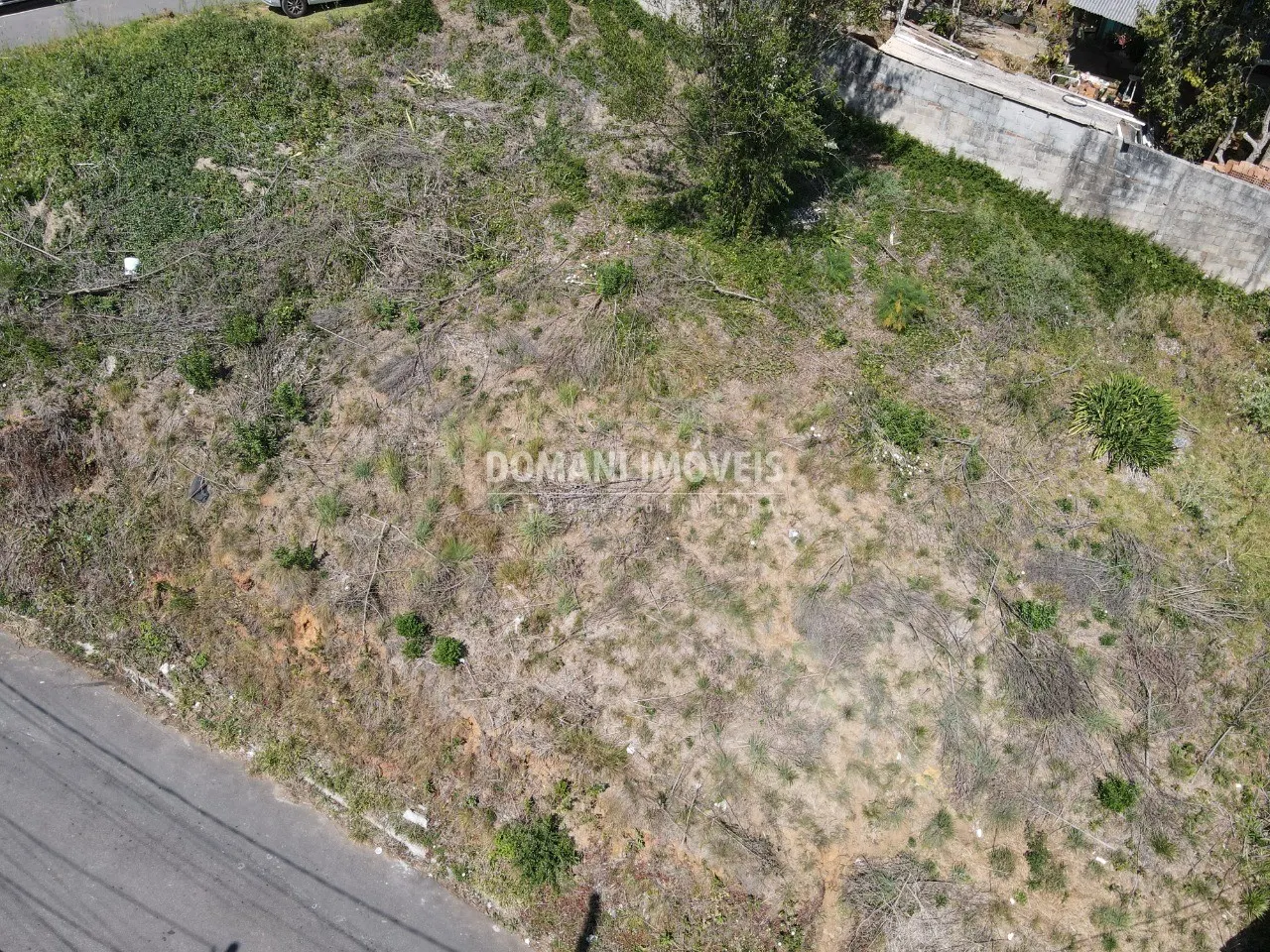 Terreno à venda de 470 m² em Campos do Jordão, SP, Brasil