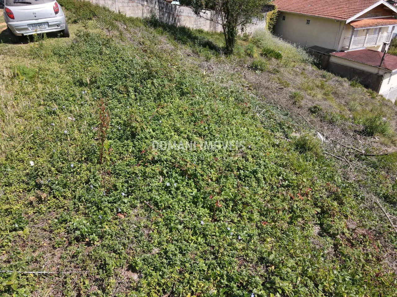 Terreno à venda de 470 m² em Campos do Jordão, SP, Brasil