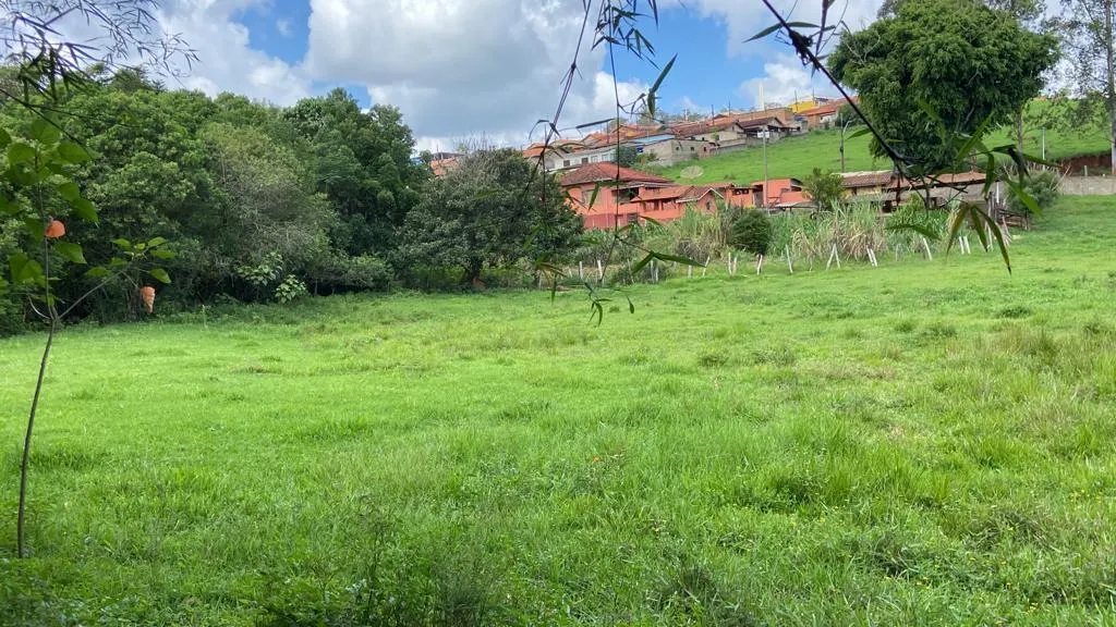 Chácara à venda de 1 ha em São Gonçalo do Sapucaí, MG, Brasil