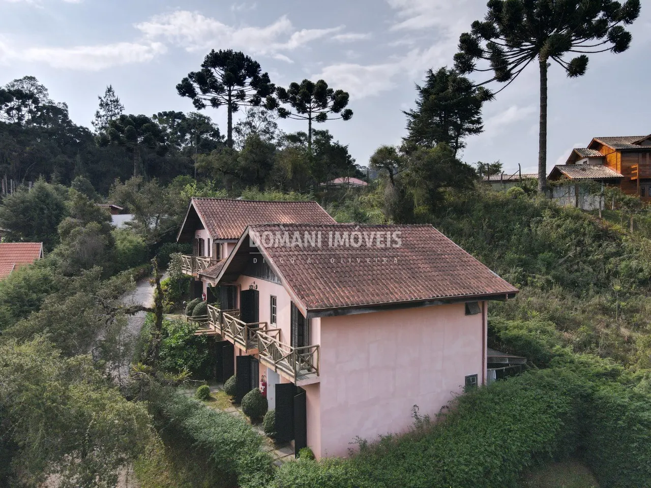 Pousada à venda de 1.190 m² em Campos do Jordão, SP, Brasil