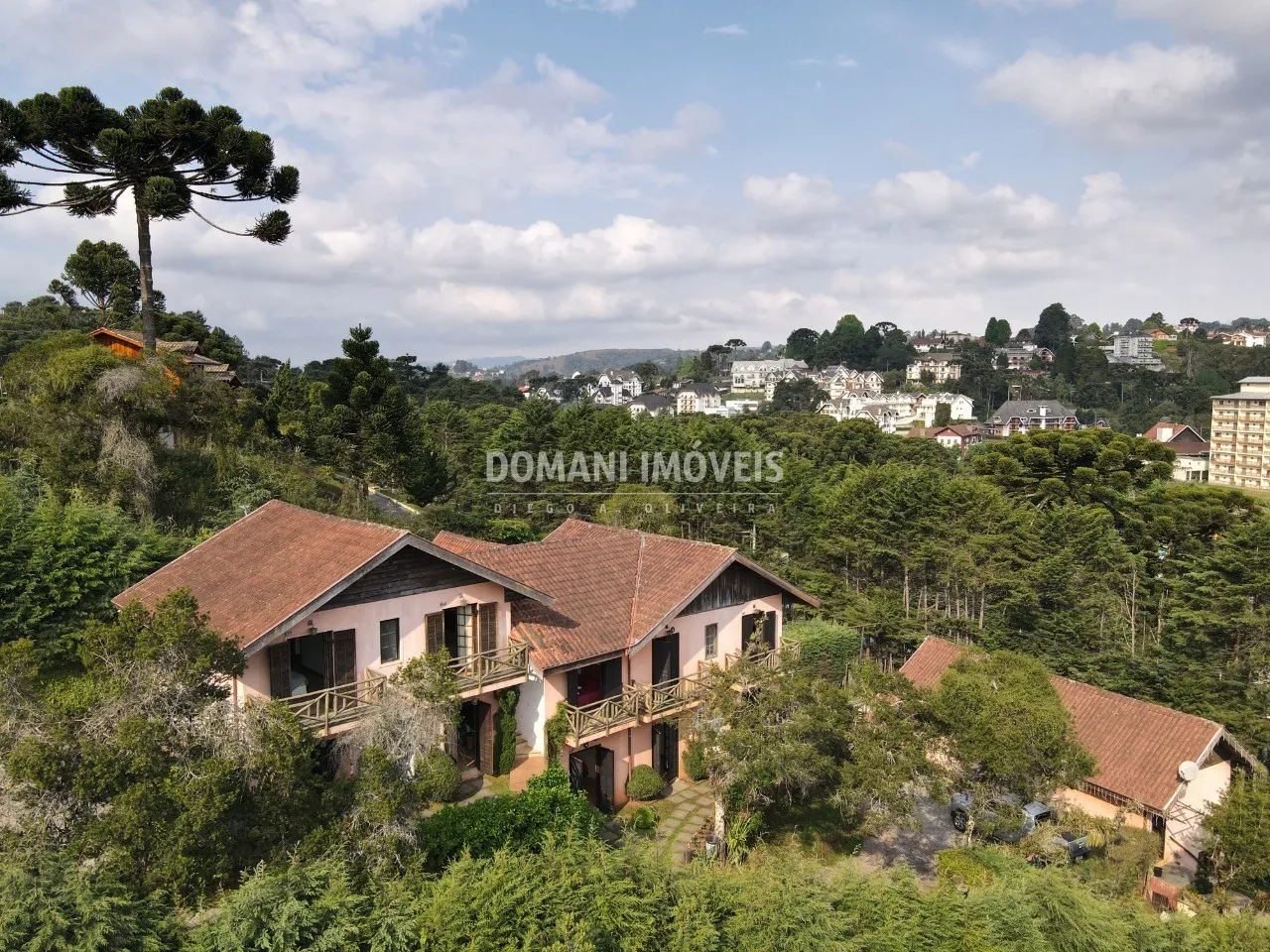Pousada à venda de 1.190 m² em Campos do Jordão, SP, Brasil