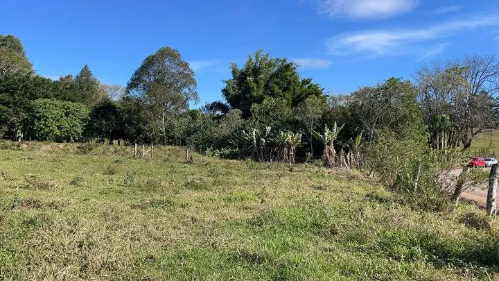Chácara à venda e para Arrendar de 1 ha em Nova Hartz, RS, Brasil