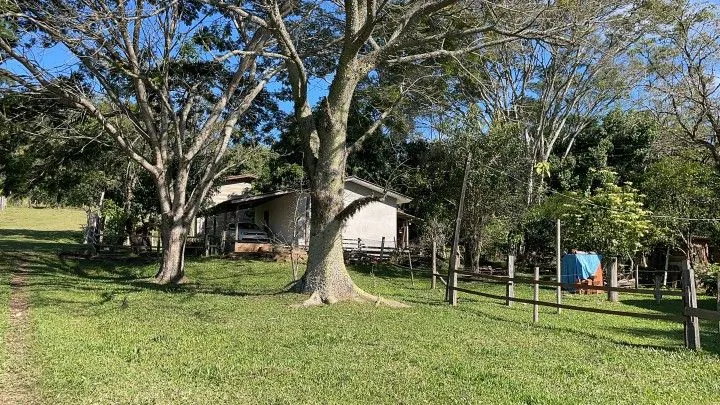 Chácara à venda e para Arrendar de 1 ha em Nova Hartz, RS, Brasil