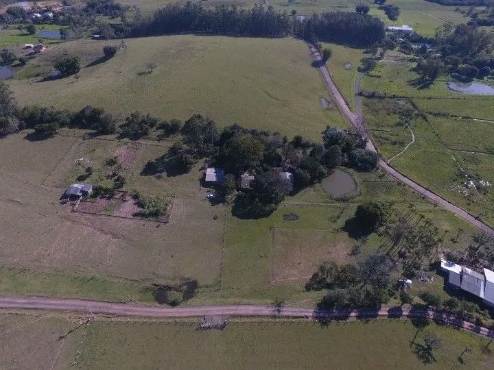 Chácara à venda e para Arrendar de 1 ha em Nova Hartz, RS, Brasil