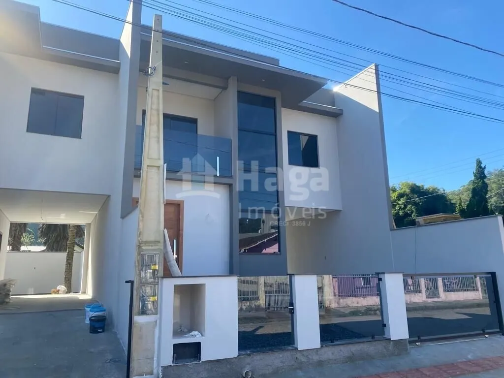 Casa à venda de 130 m² em Brusque, SC, Brasil