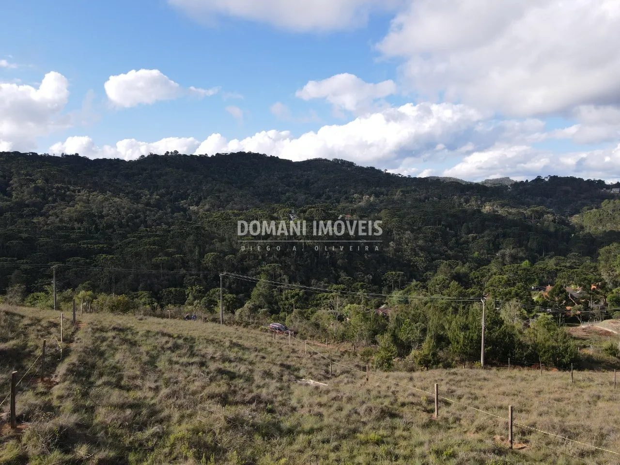 Terreno à venda de 1.200 m² em Campos do Jordão, SP, Brasil