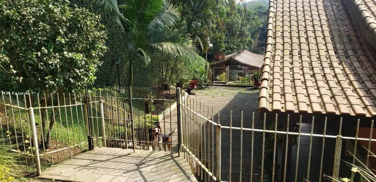 Chácara à venda de 1.800 m² em São Bernardo do Campo, SP, Brasil