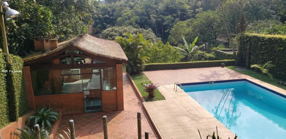 Chácara à venda de 1.800 m² em São Bernardo do Campo, SP, Brasil