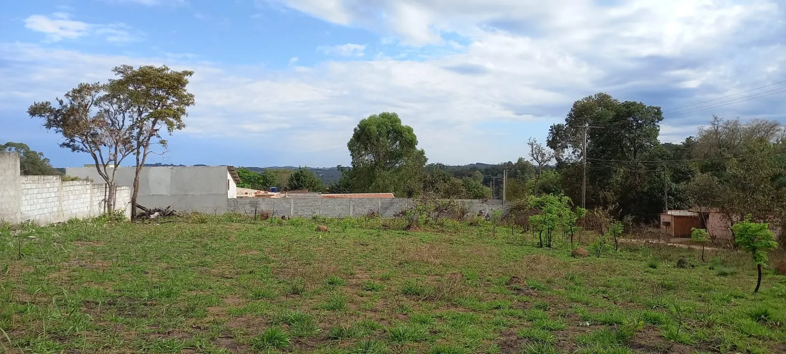 Terreno à venda de 300 m² em Jarinu, SP, Brasil