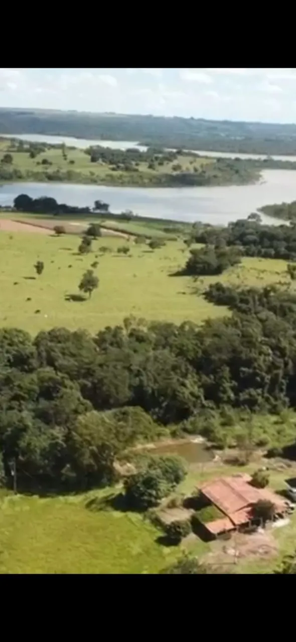 Fazenda à venda de 155 ha em Luziânia, GO, Brasil