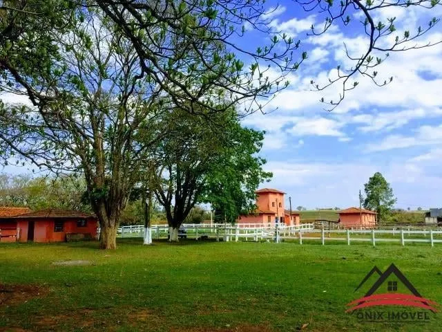 Fazenda à venda de 34.700 ha em Quadra, SP, Brasil