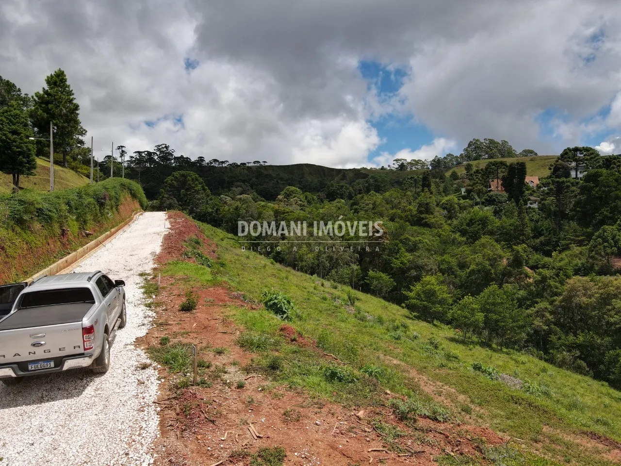 Terreno à venda de 1.090 m² em Campos do Jordão, SP, Brasil