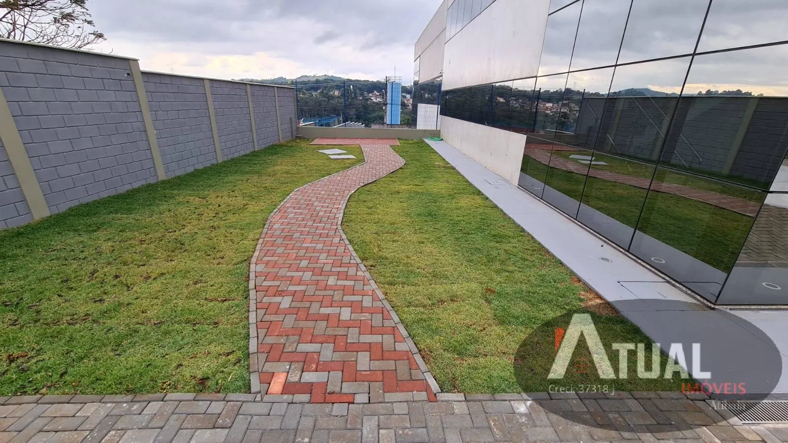 Comercial para Alugar de 1.600 m² em Atibaia, SP, Brasil