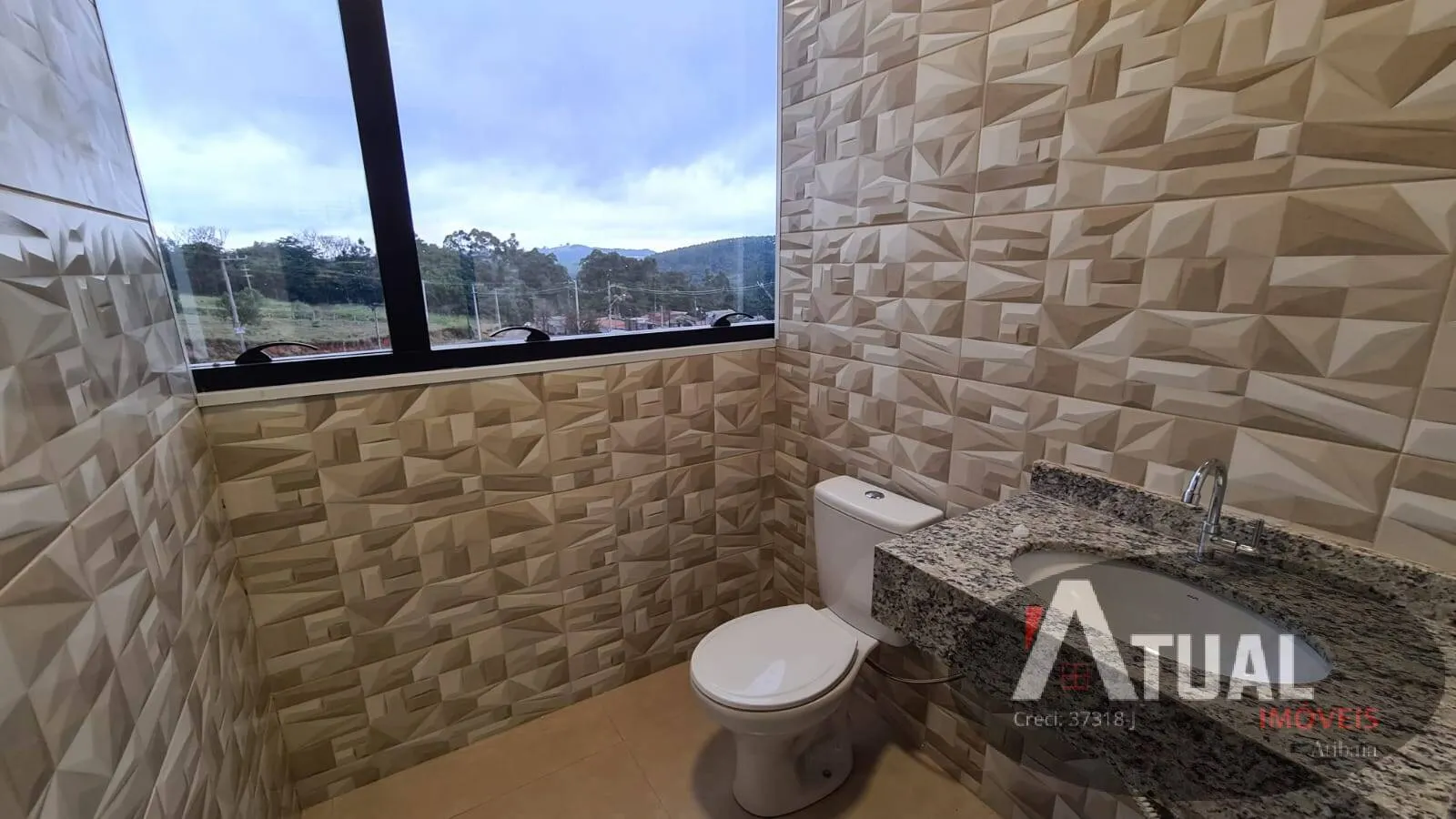 Comercial para Alugar de 1.600 m² em Atibaia, SP, Brasil