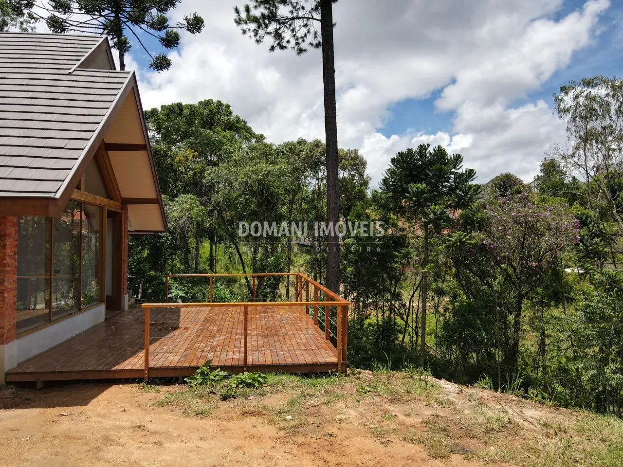 Casa à venda de 1.270 m² em Campos do Jordão, SP, Brasil