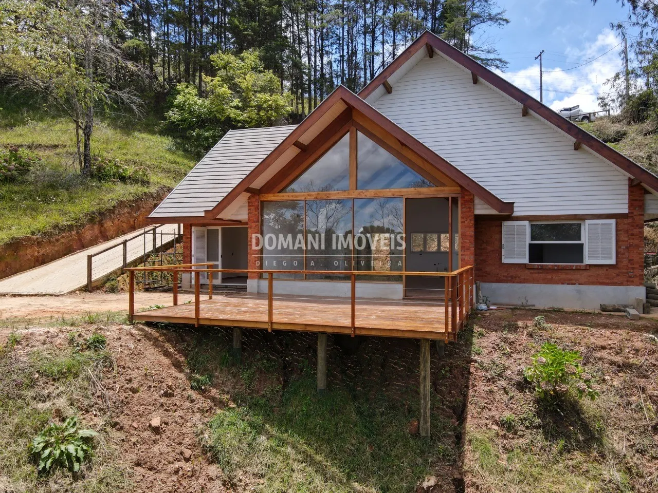 Casa à venda de 1.270 m² em Campos do Jordão, SP, Brasil