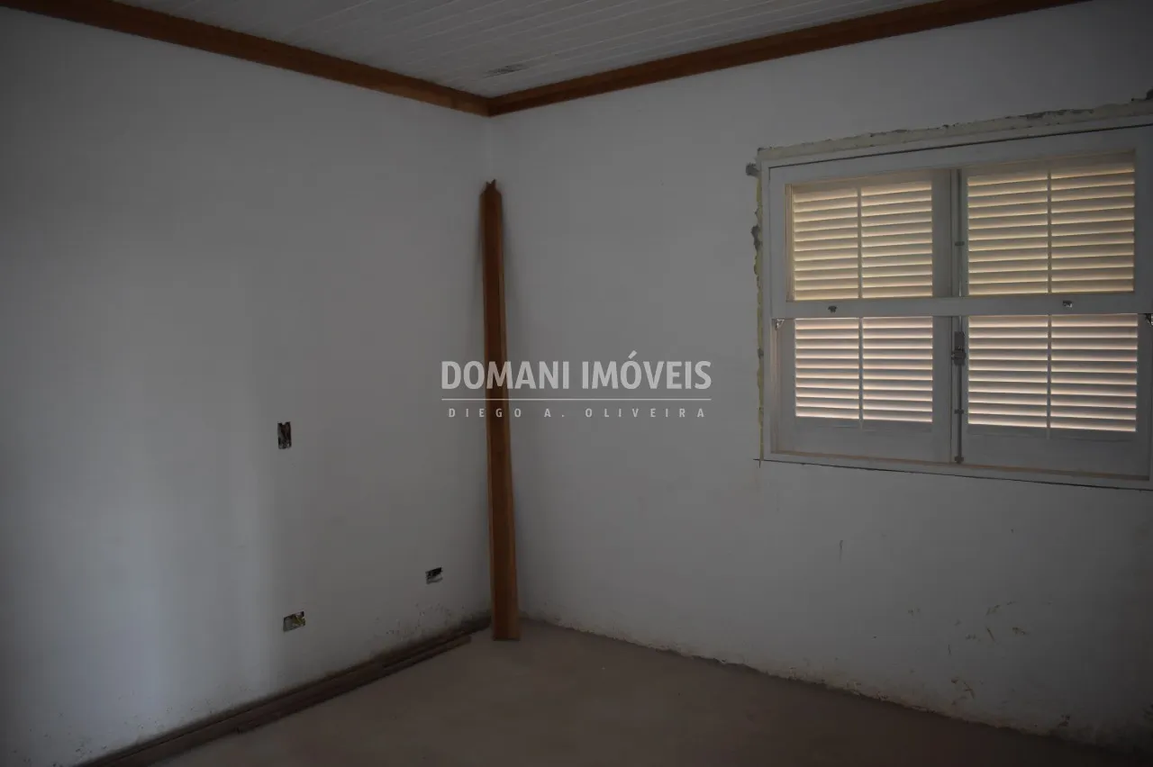 Casa à venda de 1.270 m² em Campos do Jordão, SP, Brasil