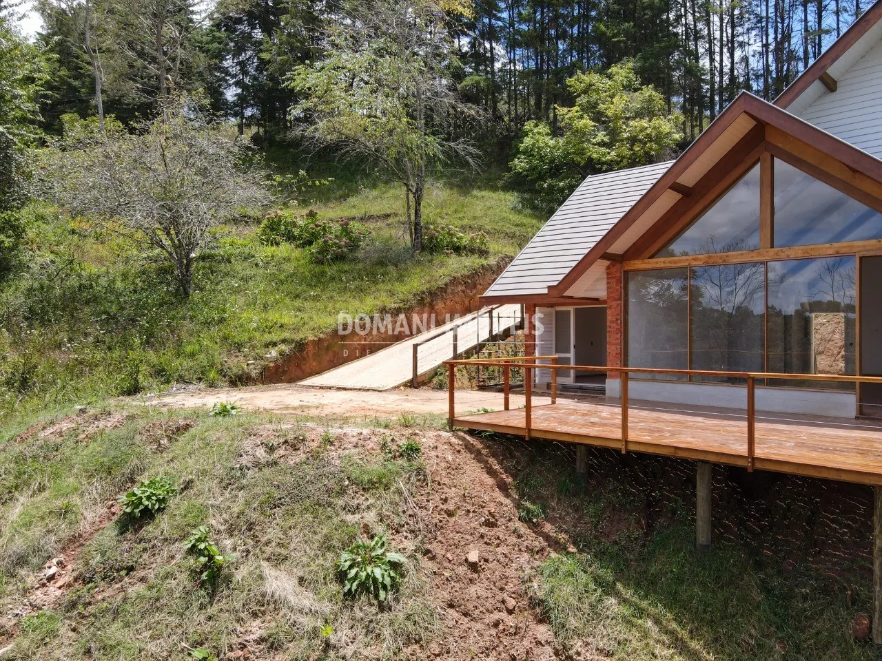 Casa à venda de 1.270 m² em Campos do Jordão, SP, Brasil