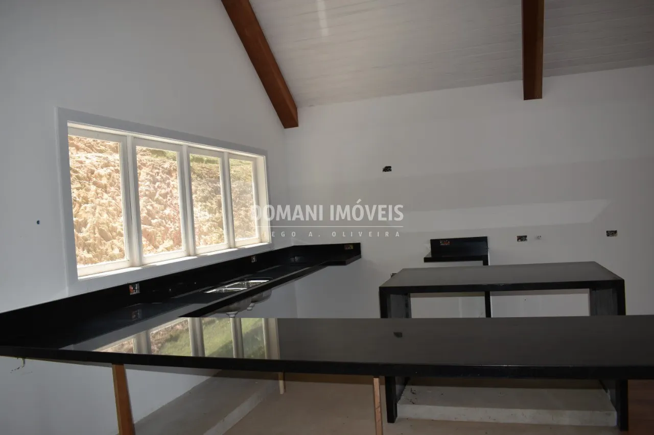 Casa à venda de 1.270 m² em Campos do Jordão, SP, Brasil