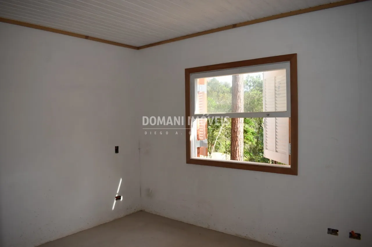 Casa à venda de 1.270 m² em Campos do Jordão, SP, Brasil