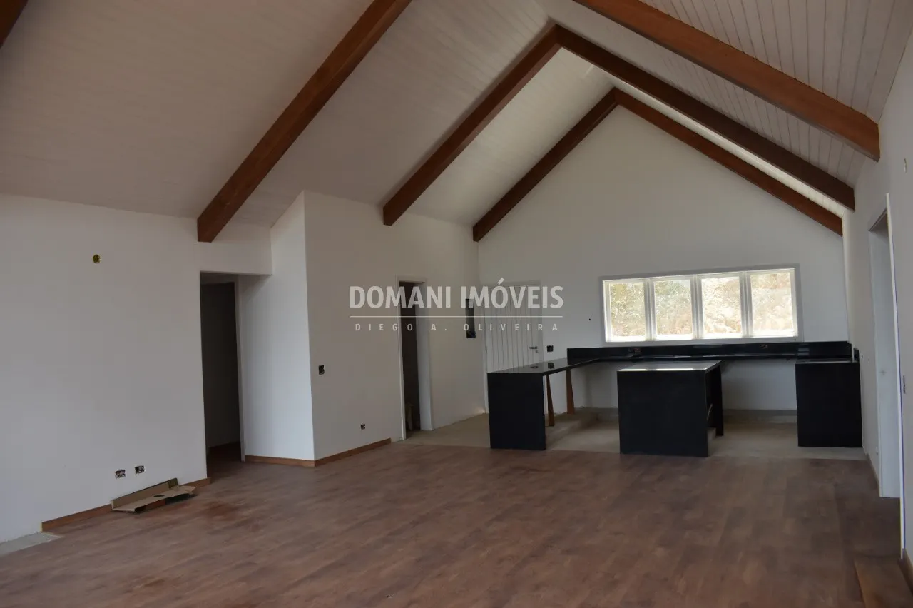 Casa à venda de 1.270 m² em Campos do Jordão, SP, Brasil