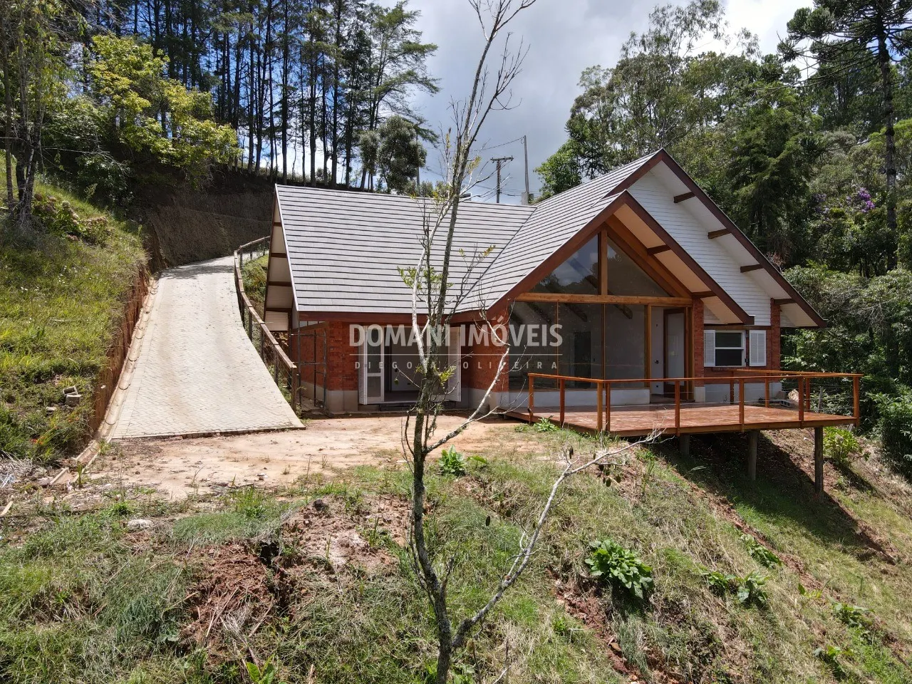Casa à venda de 1.270 m² em Campos do Jordão, SP, Brasil