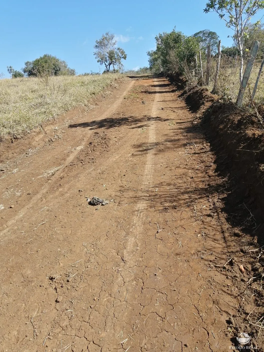 Plot for sale of 1,000 m² in Gonçalves, MG, Brazil