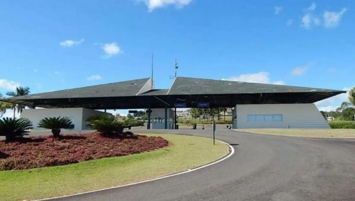 Chácara à venda de 450 m² em Pardinho, SP, Brasil