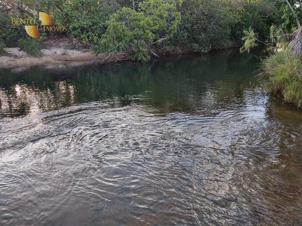 Fazenda à venda de 1.046 ha em Arinos, MG, Brasil