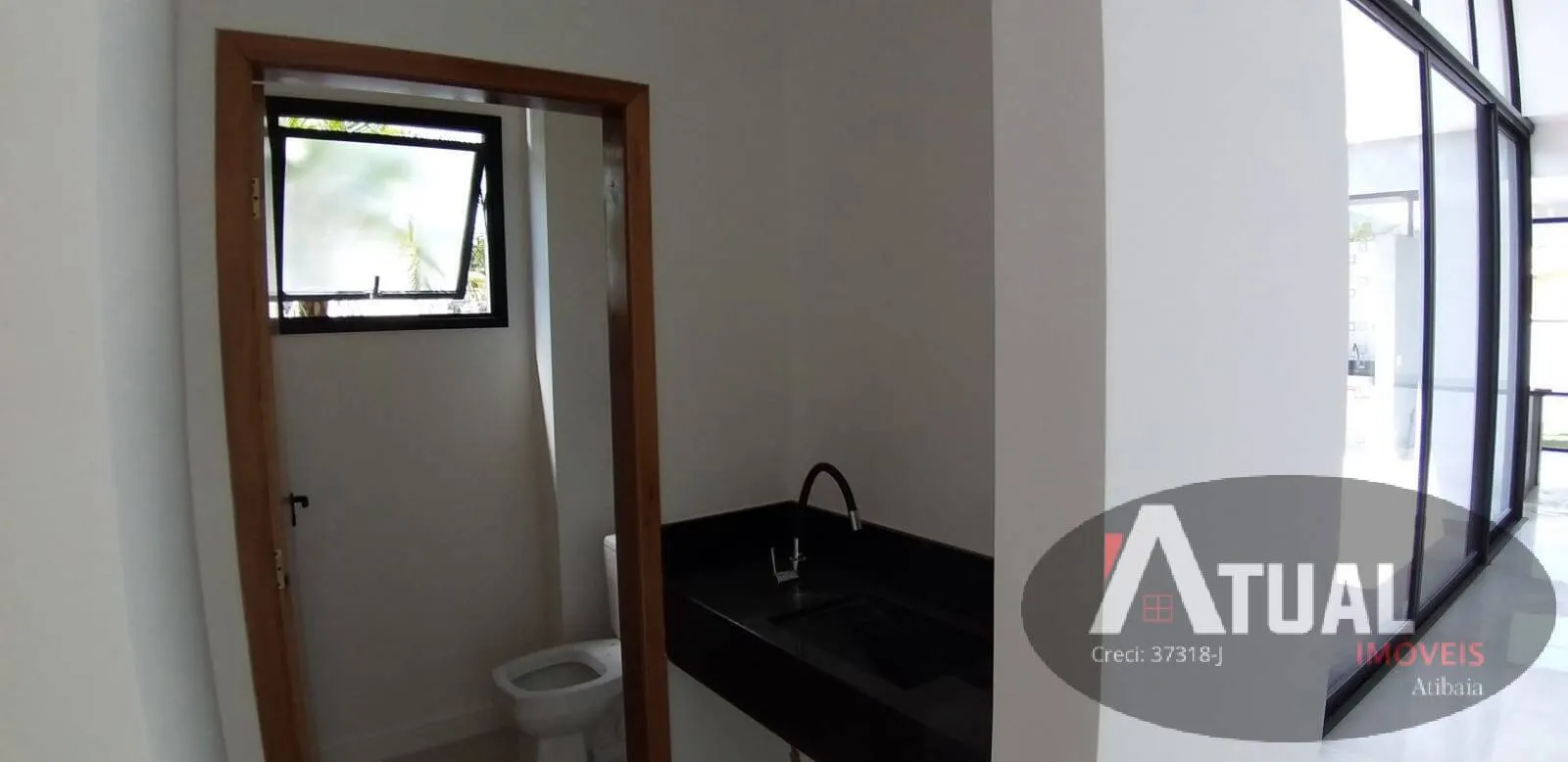 Casa à venda de 480 m² em Atibaia, SP, Brasil