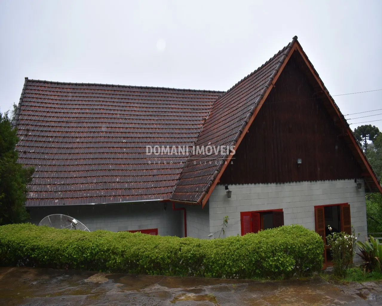 Casa à venda de 3.850 m² em Campos do Jordão, SP, Brasil