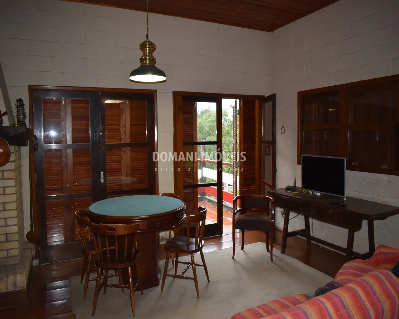 Casa à venda de 3.850 m² em Campos do Jordão, SP, Brasil