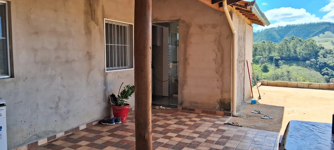 Country home for sale of 1,800 m² in Paraibuna, SP, Brazil