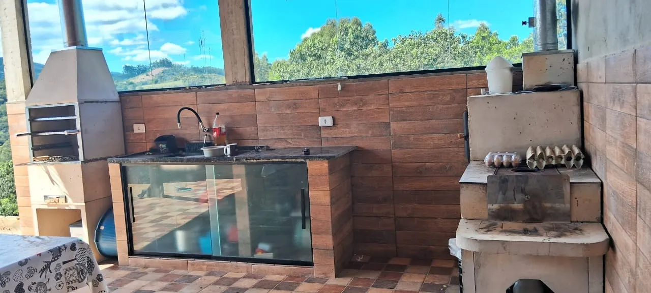 Country home for sale of 1,800 m² in Paraibuna, SP, Brazil