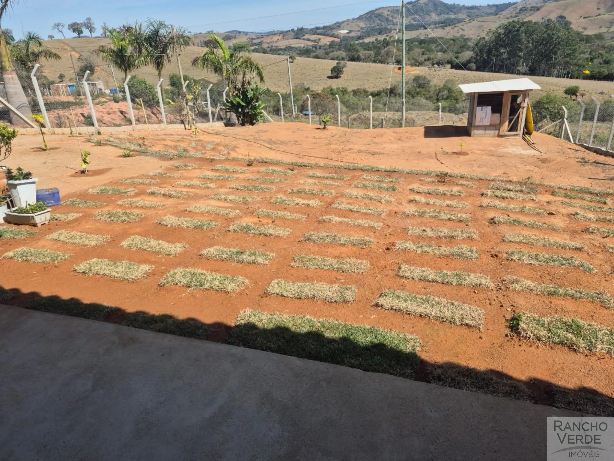 Chácara à venda de 1.000 m² em Conceição dos Ouros, MG, Brasil