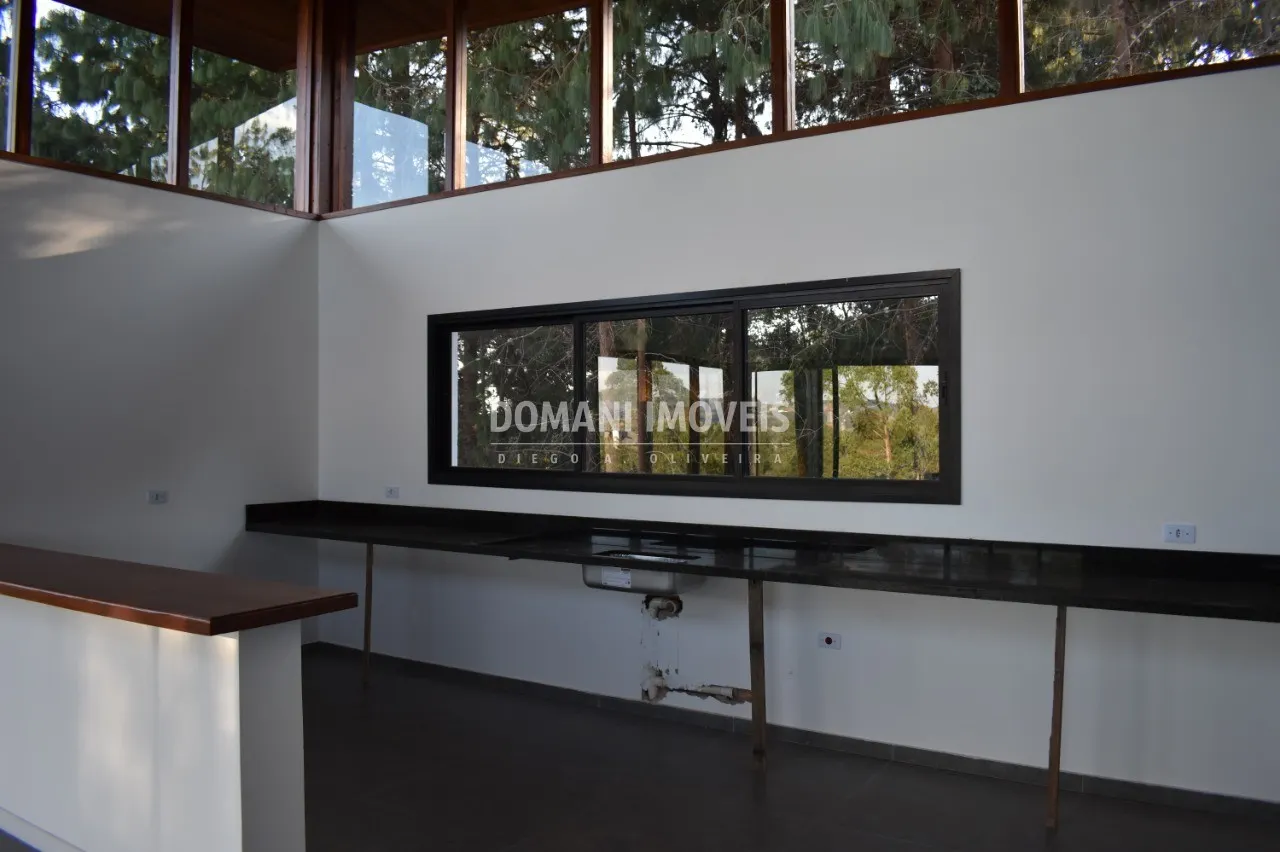 Casa à venda de 1.040 m² em Campos do Jordão, SP, Brasil