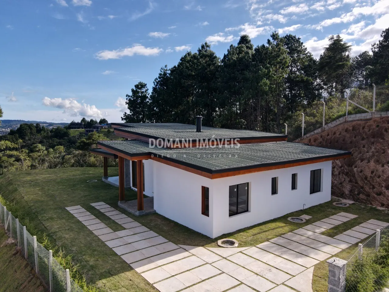 Casa à venda de 1.040 m² em Campos do Jordão, SP, Brasil
