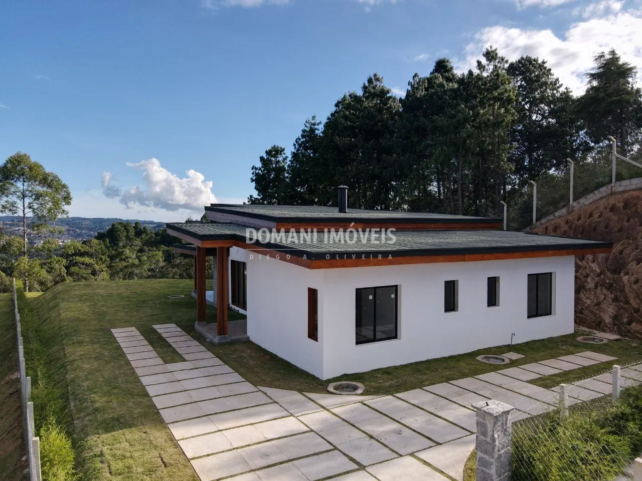 Casa à venda de 1.040 m² em Campos do Jordão, SP, Brasil