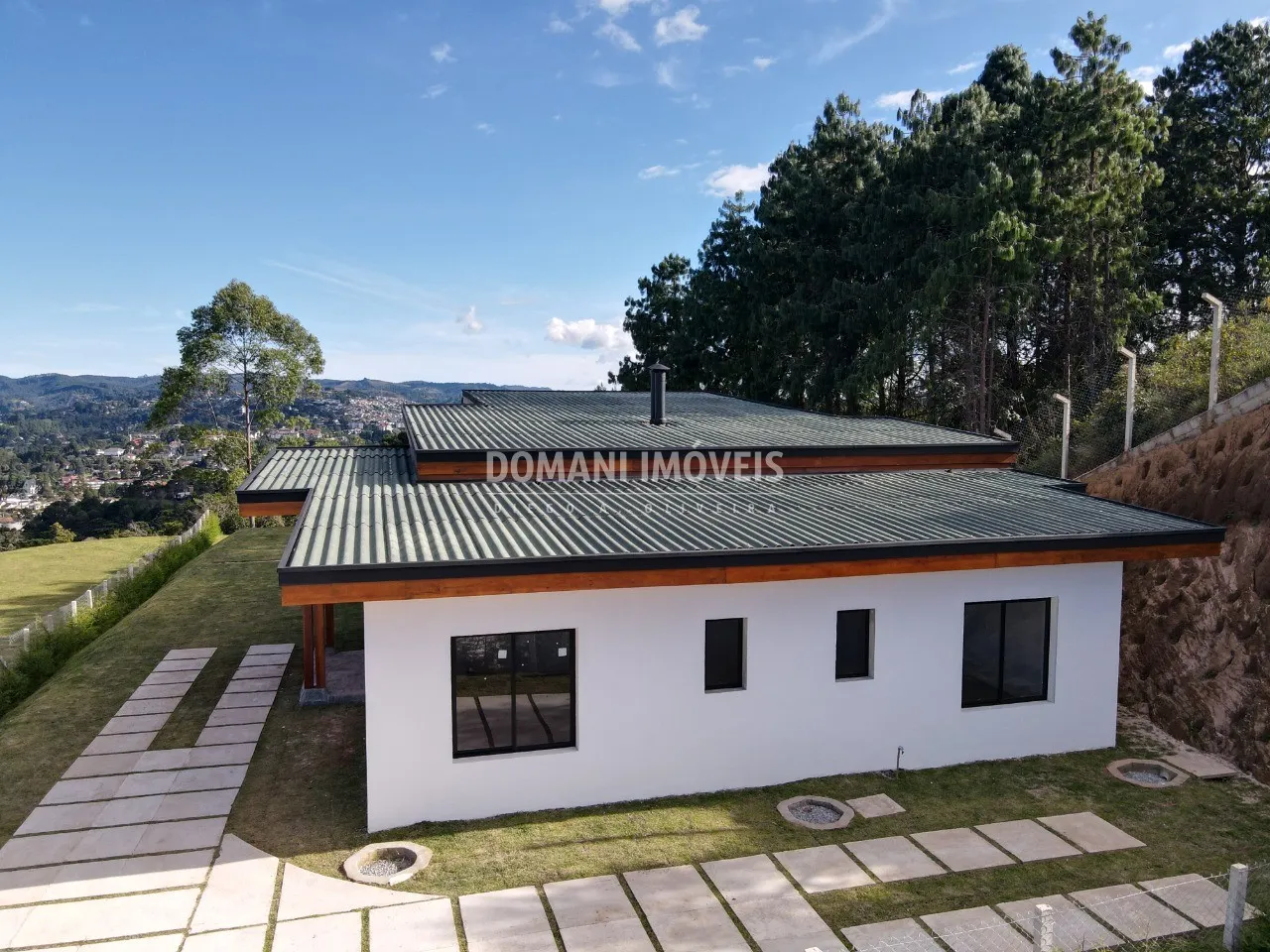 Casa à venda de 1.040 m² em Campos do Jordão, SP, Brasil