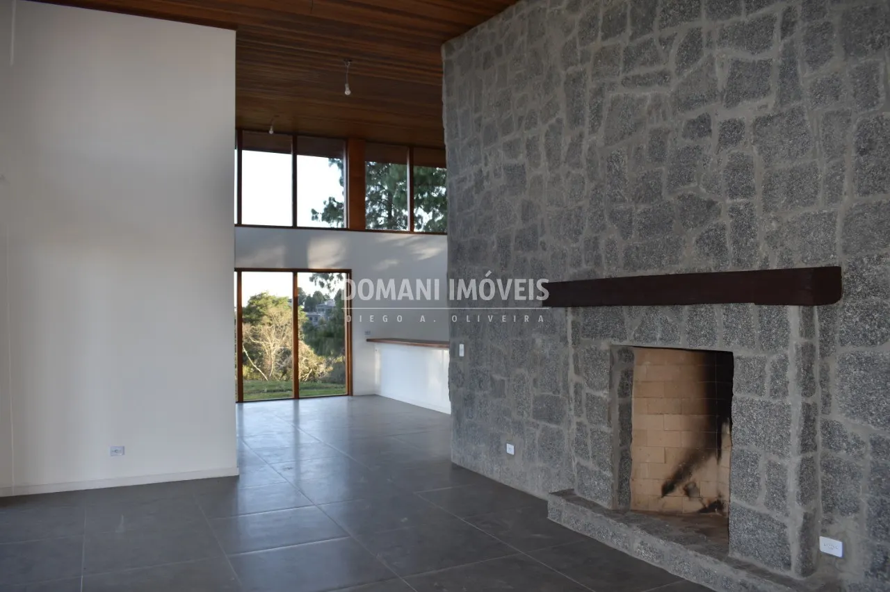Casa à venda de 1.040 m² em Campos do Jordão, SP, Brasil