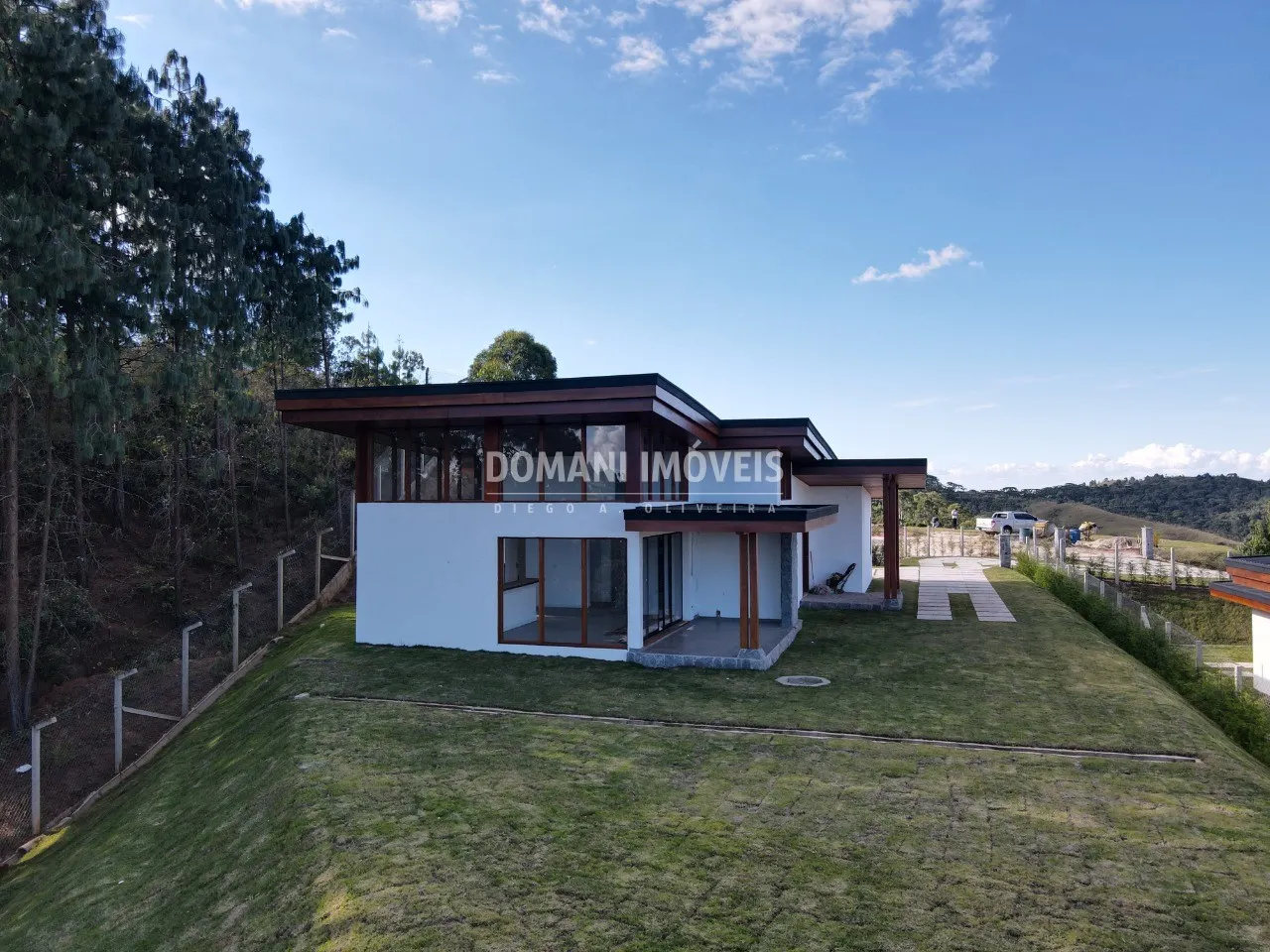 Casa à venda de 1.040 m² em Campos do Jordão, SP, Brasil