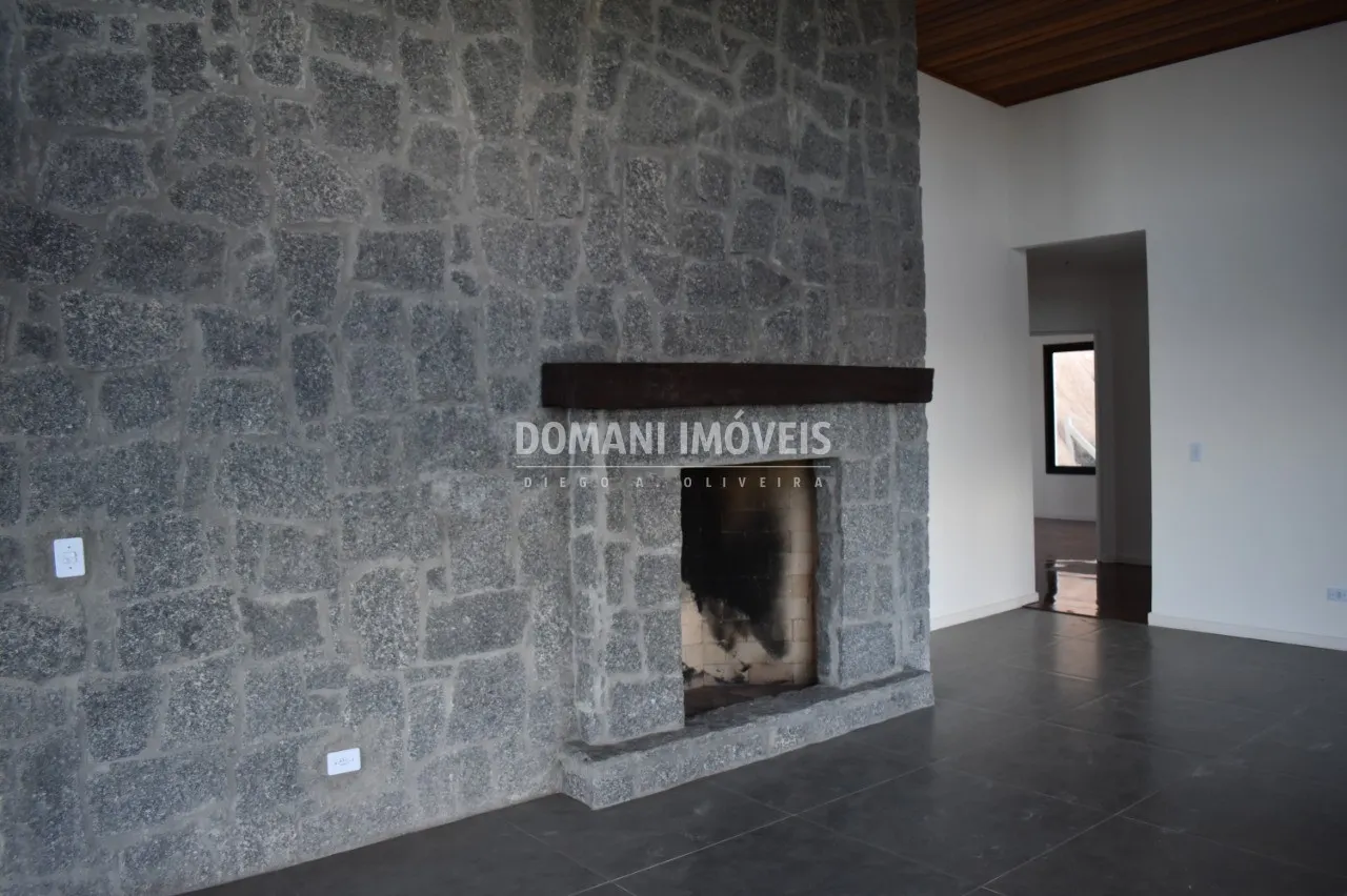 Casa à venda de 1.040 m² em Campos do Jordão, SP, Brasil
