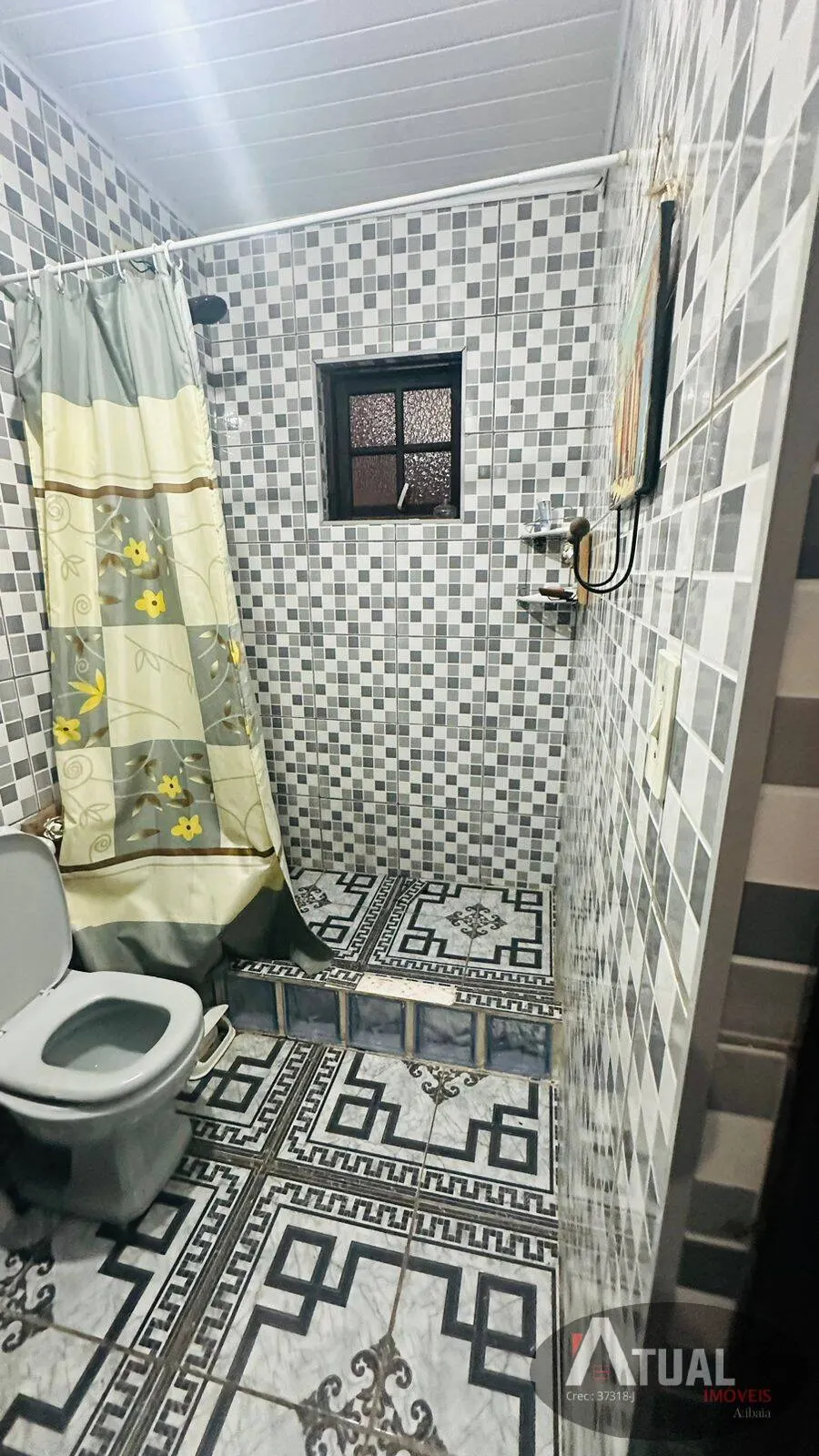 Country home for sale of 2,000 m² in Mairiporã, SP, Brazil
